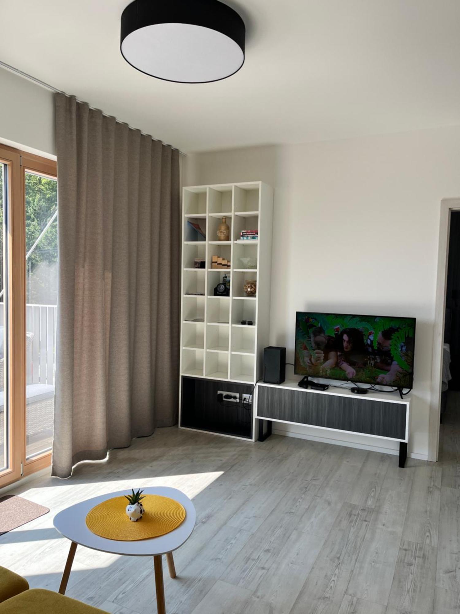 Hillside Y34 Apartment *