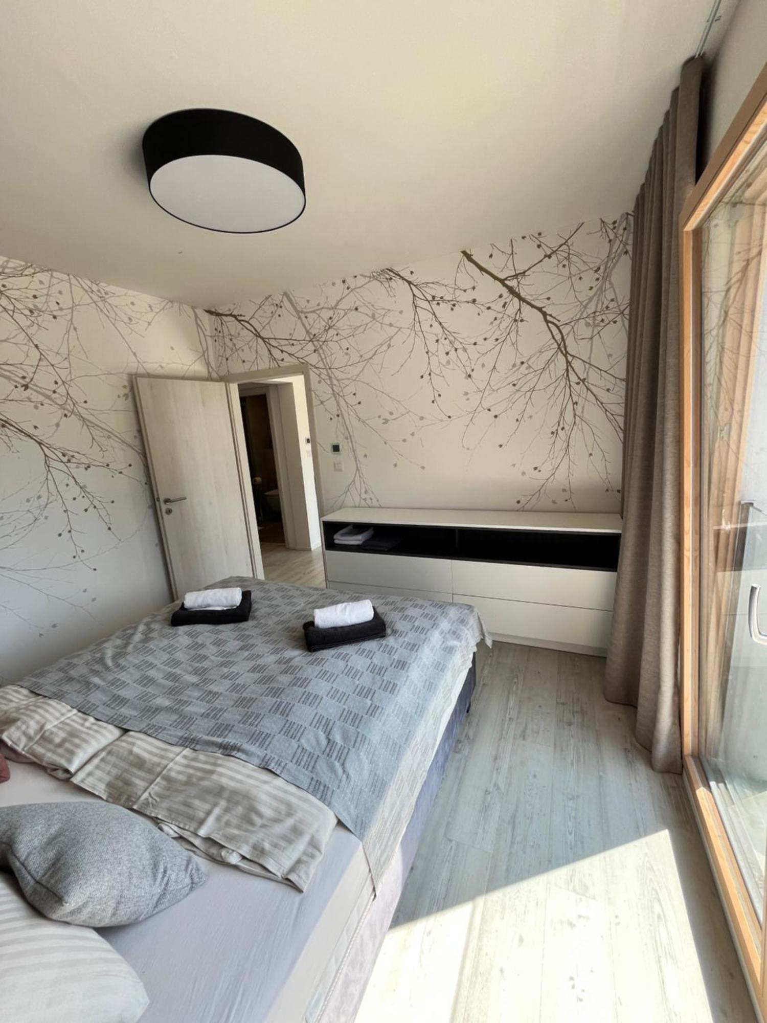 Hillside Y34 * Dolny Kubin